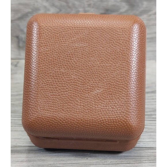 Working Vintage WESTCLOX Wind Up Travel Alarm Clock with Brown Folding Case * - Picture 4 of 9